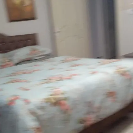 Be My Guest - Homestay Sleeping Pensión *